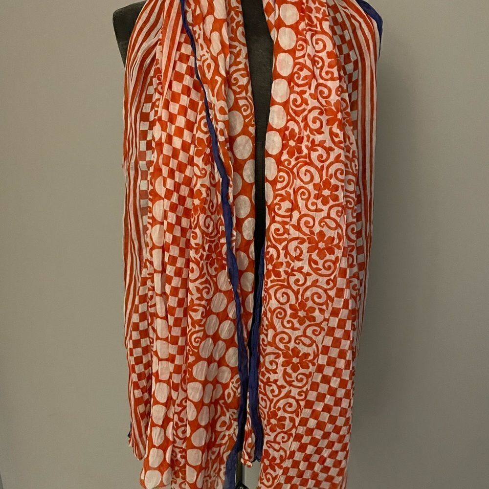 2Chic scarf/wrap vibrant colors